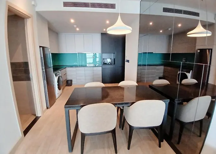 Hideaway Apartment Ha Long